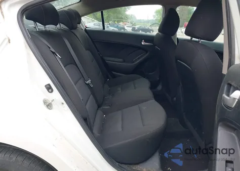 2017 Kia Forte Lx z USA, uszkodzony, nr VIN 3KPFK4A73HE160772